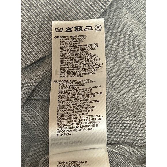 Reiss Men's Gray Merino Wool 1/4 Zip Long Sleeve Pullover Sweater Top Size S - Picture 4 of 4